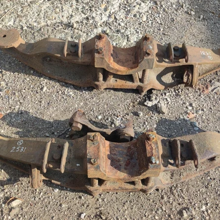 6173280141 Кронштейн подушек левый Mercedes 2531