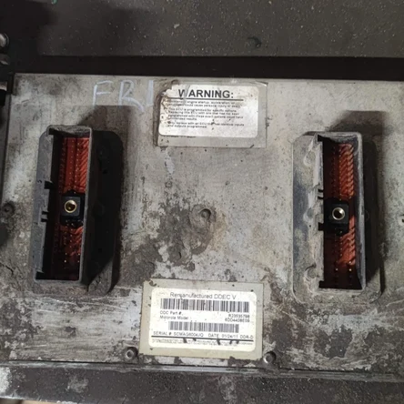 Блок управления двигателем R23535798 Freightliner